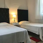 Very Family Apartment, Direct Pool Access Marbella