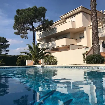 Very Family Apartment, Direct Pool Access *