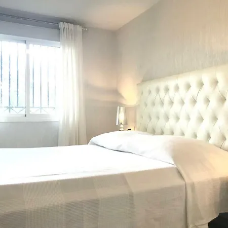 Very Family Apartment, Direct Pool Access