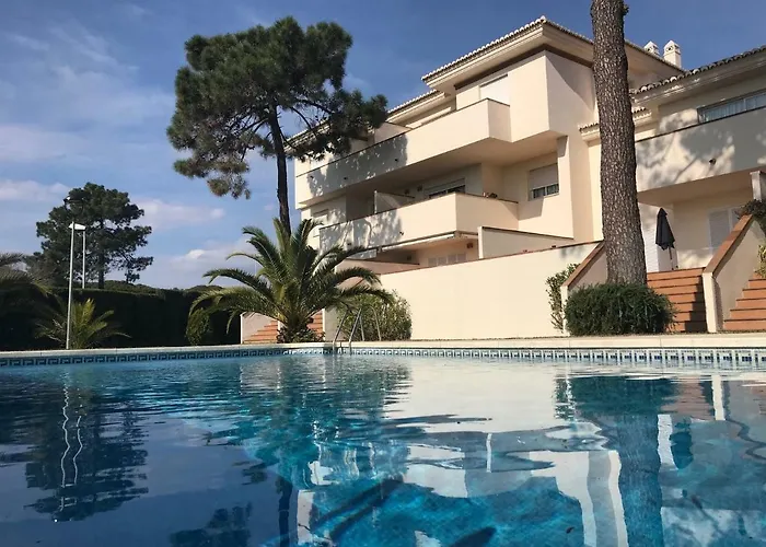 Very Family Apartment, Direct Pool Access *
