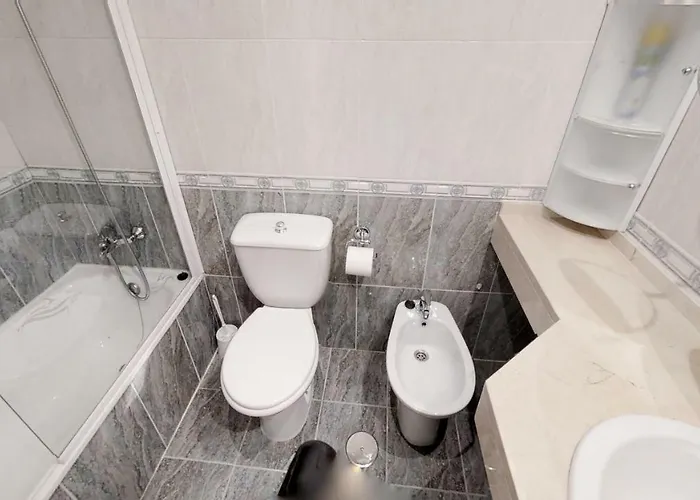 Very Family Apartment, Direct Pool Access Apartment Marbella