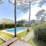 Very Family Apartment, Direct Pool Access Marbella