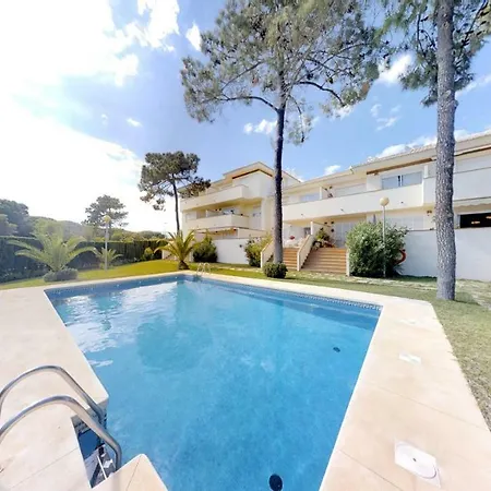 شقة Very Family Apartment, Direct Pool Access ماربيا